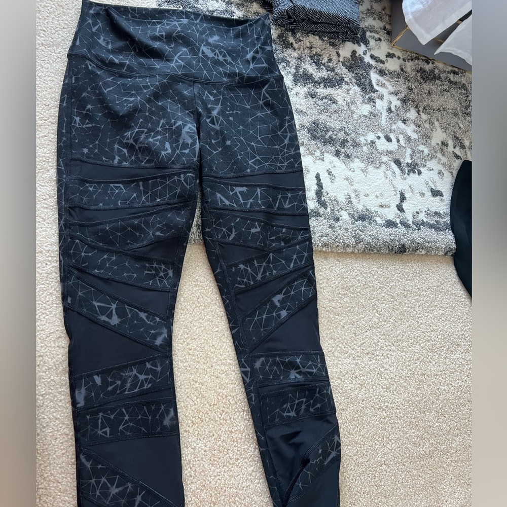 NEW Lululemon Star Tech Mesh High Times RARE